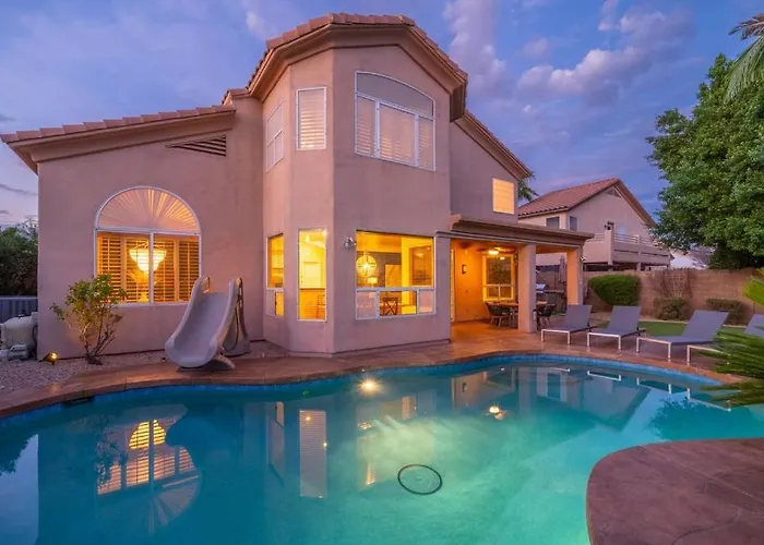 Sweet Escape L Heated Pool L Luxury Living *